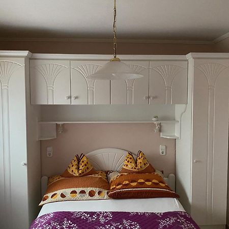 Arany Apartmanhaz Zalagyoengye ซาลาคาโรส ภายนอก รูปภาพ